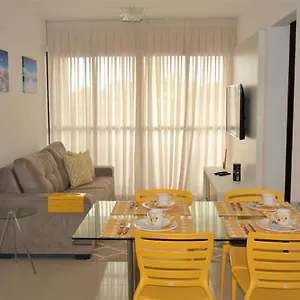 Apartamento Flat Joan Miró - Apto201 - Localização Privilegiada, Natal